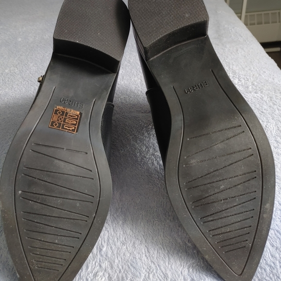 *SOLD* SHEIN Ankle boots - Picture 5 of 5